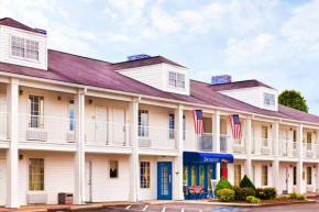 Отель Baymont Inn and Suites Tullahoma  Таллахома